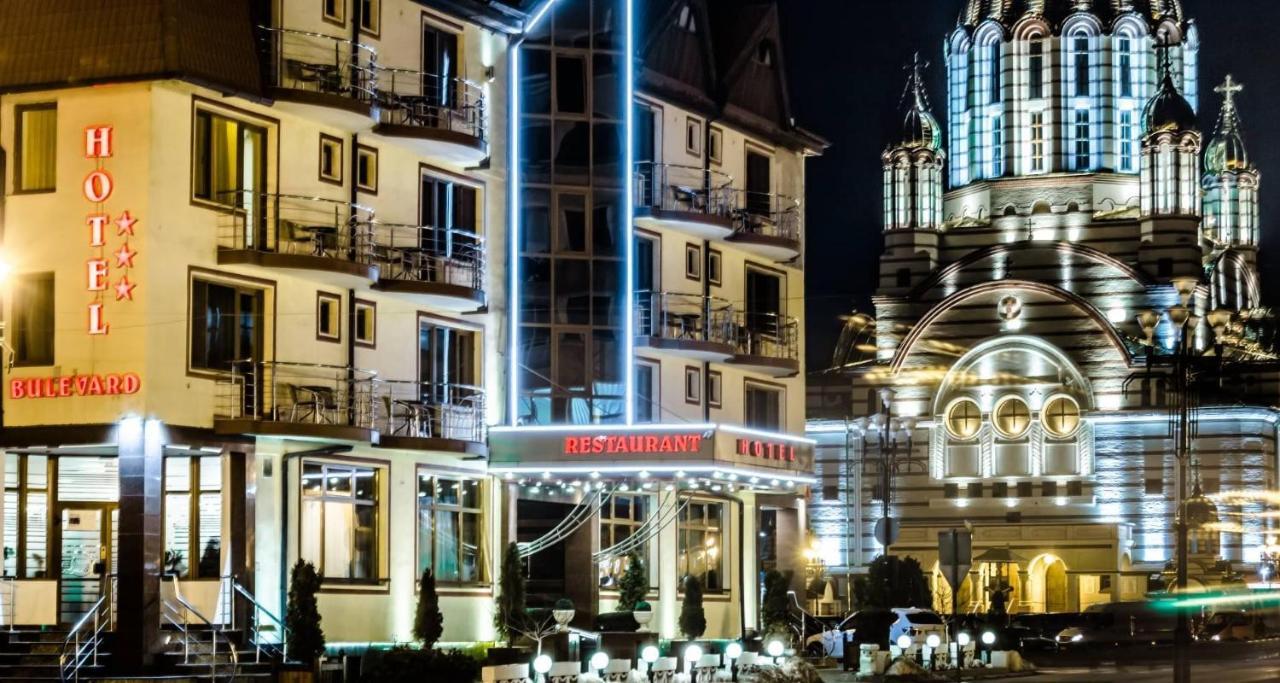 Hotel Bulevard Fagaras Luaran gambar