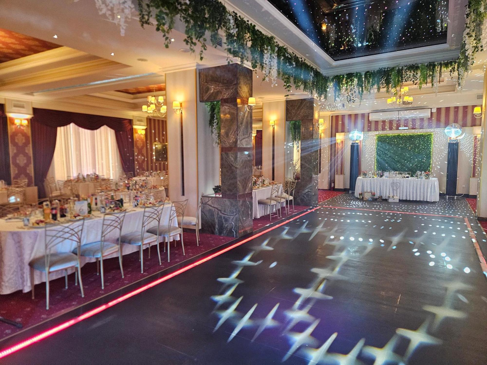 Hotel Bulevard Fagaras Luaran gambar